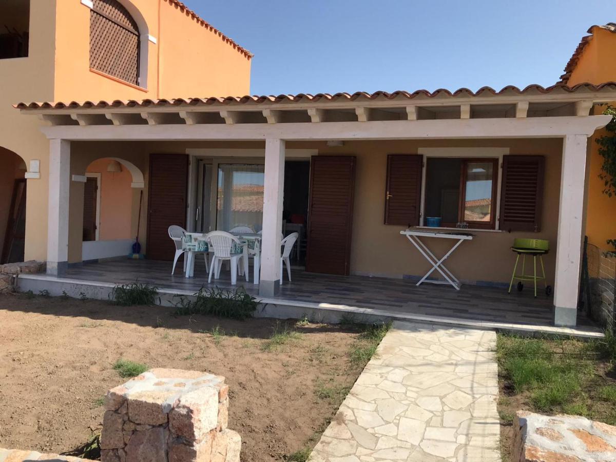 Appartamento Residence Mirice Vignola Mare Aglientu Casa Giorgia Exterior photo